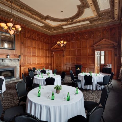 One King West featured in Toronto & GTA’s Most Unique Meeting Rooms & Meeting Spaces fo…