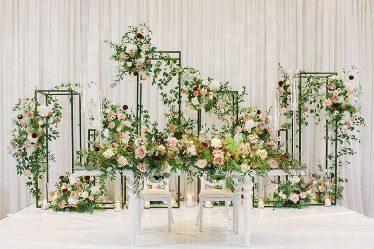 Carousel images of Precious Flowers