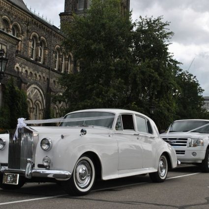 Classic Rolls Royce featured in The Ultimate List of Toronto & GTA’s Limo Rental Companies