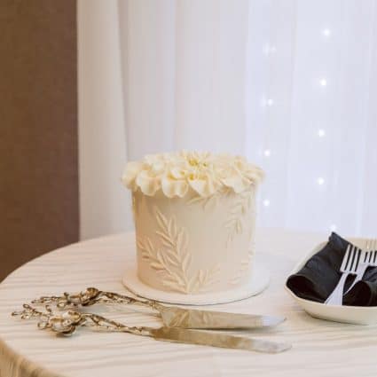 Lavish Cupcakes featured in Giulianna and Michael’s Gorgeous Wedding at La Primavera Even…