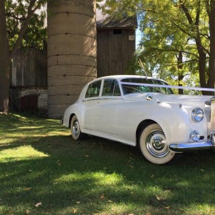 Rolls Royce Classic Limos featured in The Ultimate List of Toronto & GTA’s Limo Rental Companies