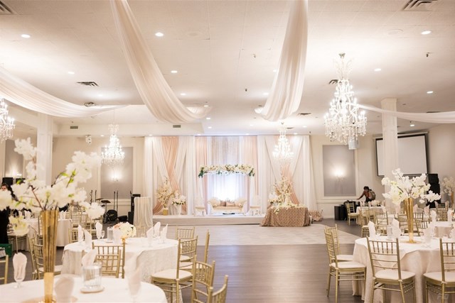 Candles Banquet Hall, Mississauga