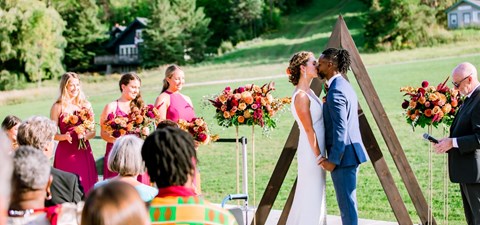 Kelly and Jeff's Colourful and Lively Celebration at Osler Bluff Ski Club