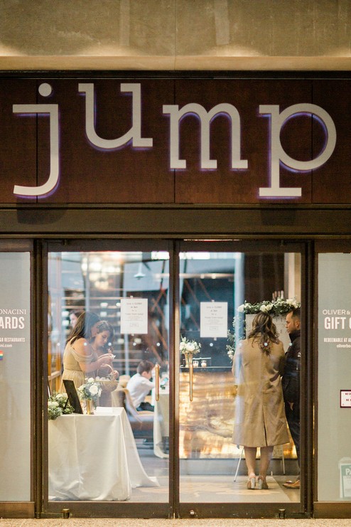 Wedding at Jump Restaurant, Toronto, Ontario, Amanda Soriano Photography, 27