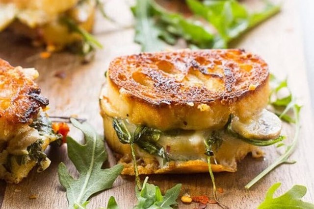 Toronto Caterers' Top Summer Food Trends 2023