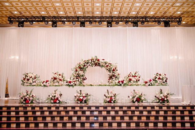 Cynthia and Michael's Beautiful Wedding Celebration at Premiere Ballroom & Convention Centre