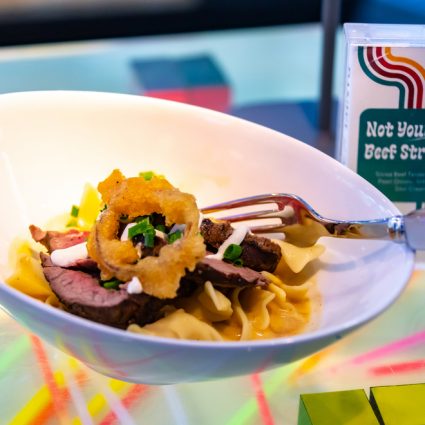 Daniel et Daniel Catering & Events featured in All out 80’s at the Newly-launched North York Central Library
