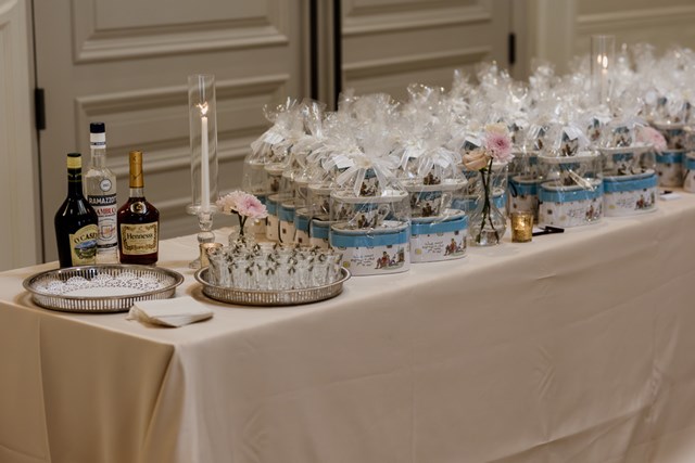 Irene's Celebrity Cakes, Mississauga