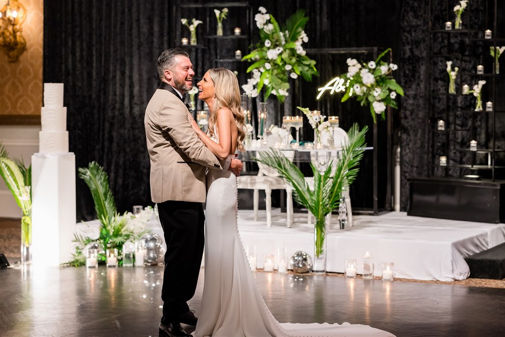 Avenue 22 bridal reviews deals