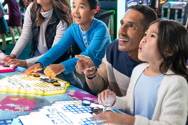 Chuck E Cheese, North York