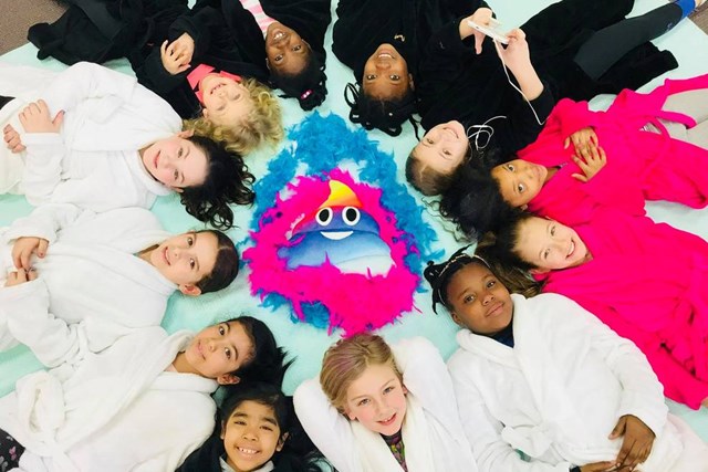 Dazzling Diva's, Toronto