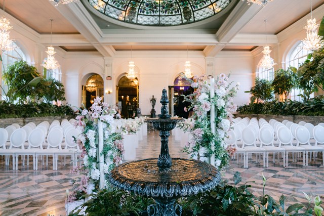 Eric and Michelle's Classic Elegant Wedding at Casa Loma