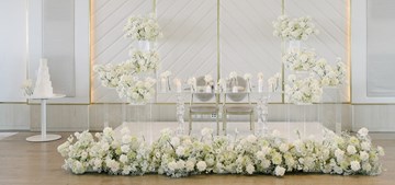 A Dreamy White and Gold Wedding at The Pearle Hotel & Spa