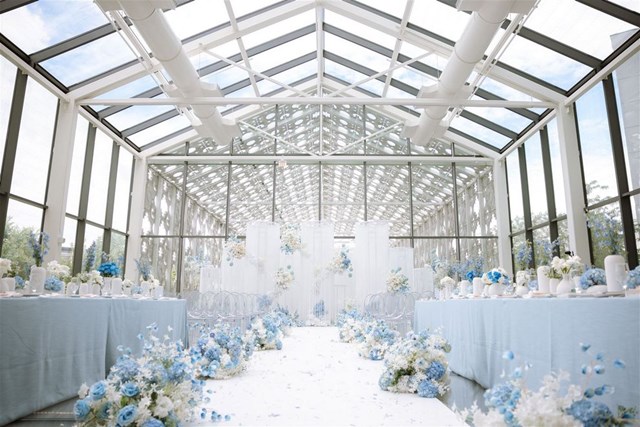 A Dreamy Blue and White Wedding at Hotel X Toronto