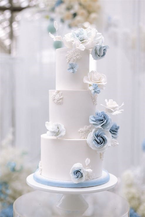 A Dreamy Blue and White Wedding at Hotel X Toronto