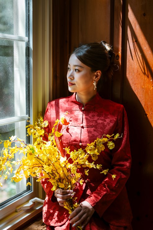 Golden Garden Romance Unfolds at Eaton Hall