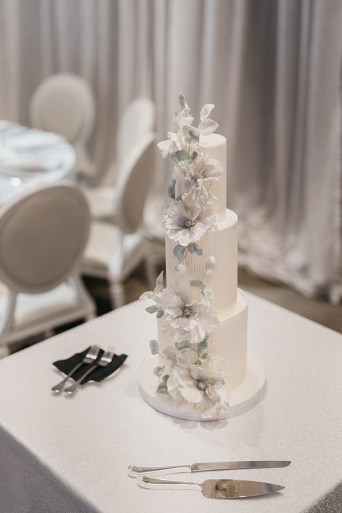 A Soft Glam and Florals Wedding at Chateau Le Parc