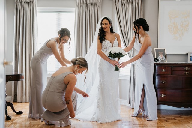 A Soft Glam and Florals Wedding at Chateau Le Parc