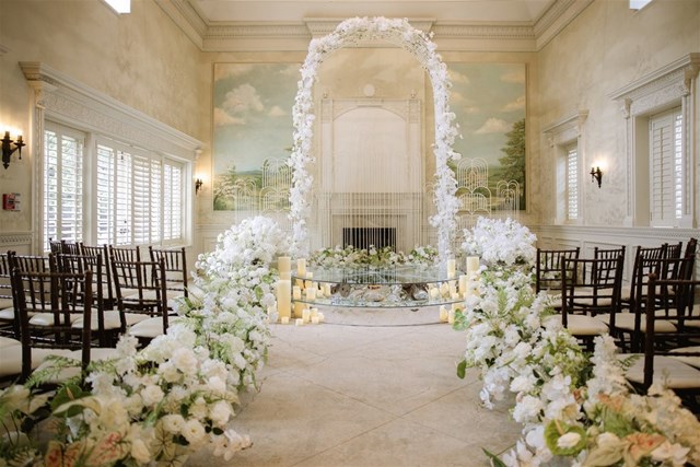Elegant Orchid-Filled Wedding at Graydon Hall Manor