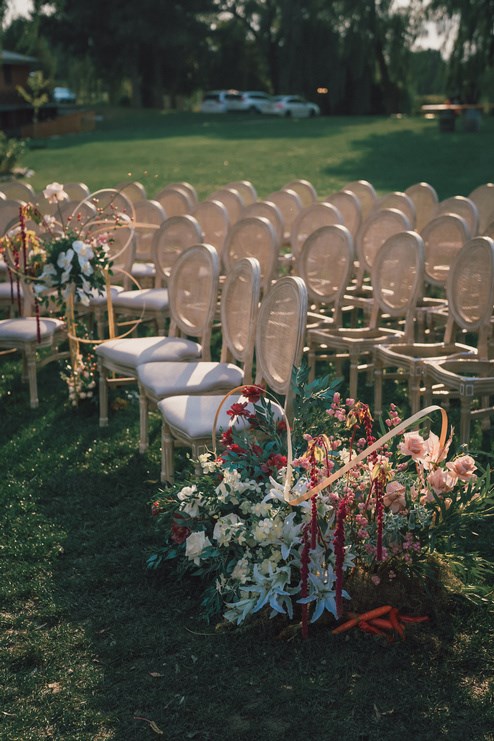 A Romantic Garden Wedding at Willow Springs Winery