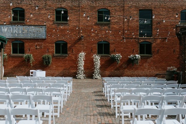 Rustic Meets Modern with Floating Florals at Archeo