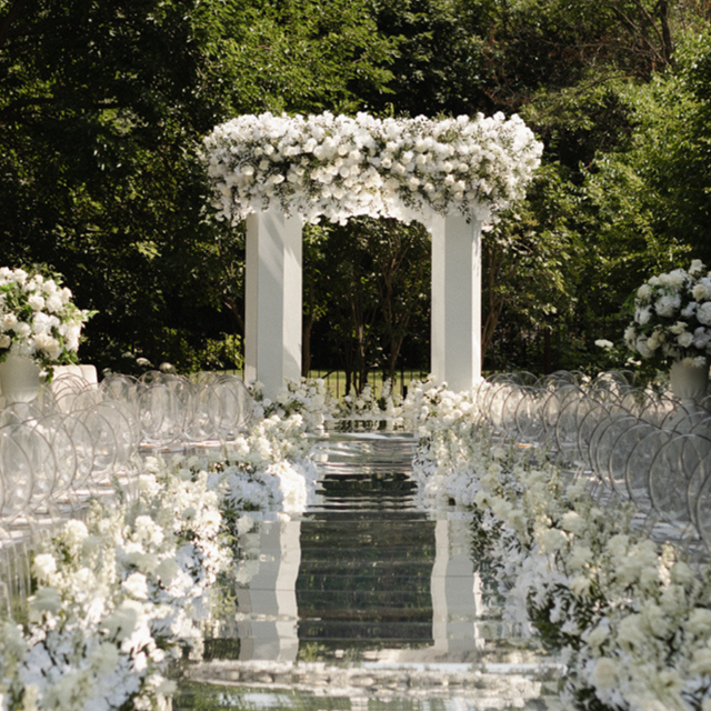 A Dramatic Garden Wedding at Graydon Hall Manor