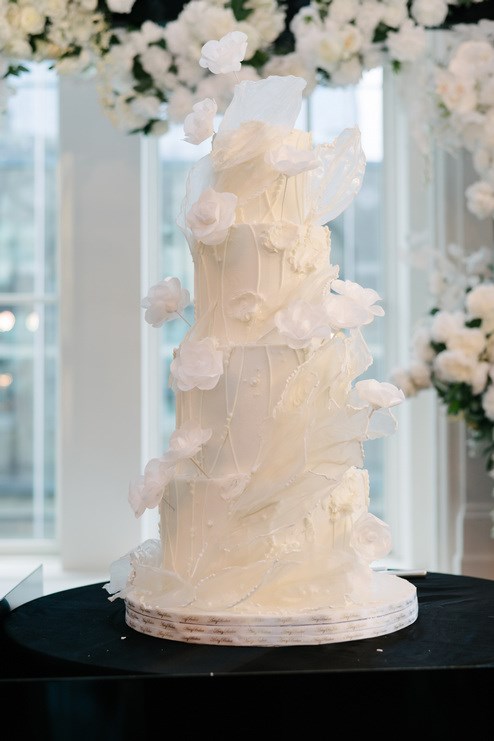 A Luxe Black, White, and Gold Wedding at The Omni King Edward Hotel