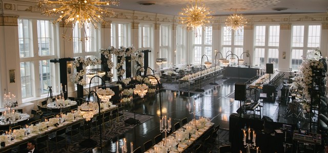 A Luxe Black, White, and Gold Wedding at The Omni King Edward Hotel