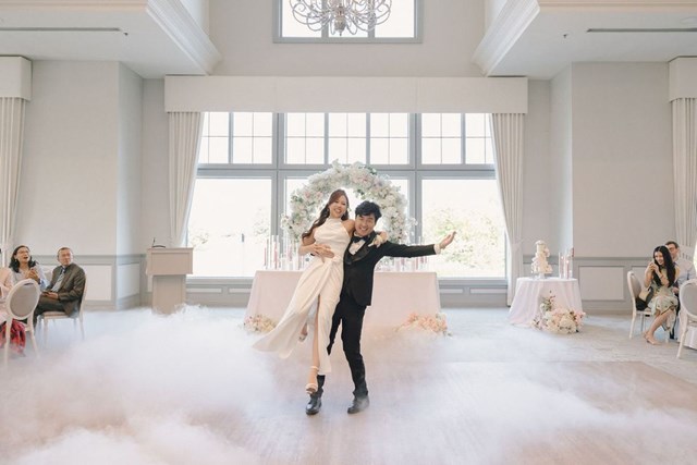 A Soft and Classic Blush Wedding at Deer Creek
