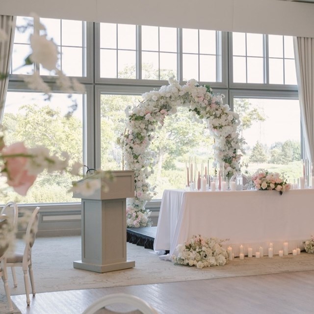 A Soft and Classic Blush Wedding at Deer Creek