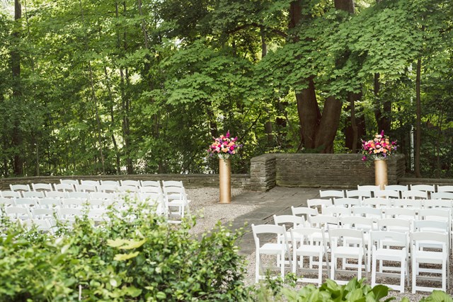 A Vibrant Garden Wedding at Estates of Sunnybrook