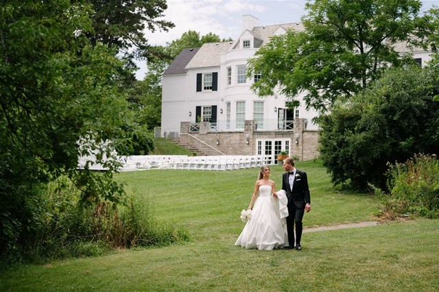 A Luxurious Garden Wedding at Harding Waterfront Estate
