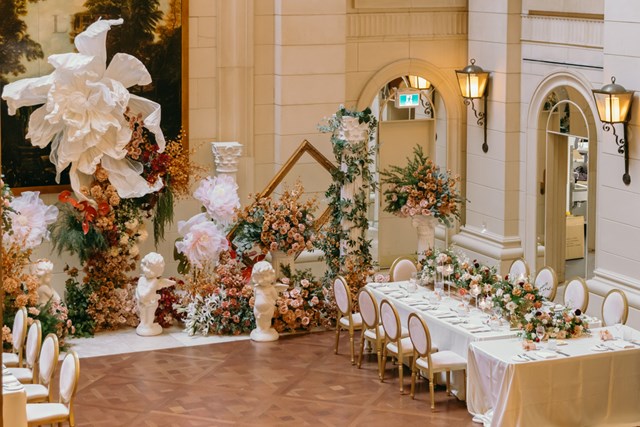 Gold Chairs, Giant Peonies: A Windsor Arms Wedding for the Books