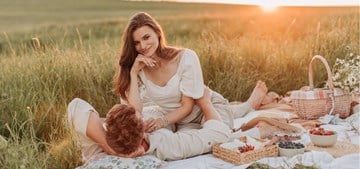 30 Anniversary Date Ideas That Go Way Beyond Dinner