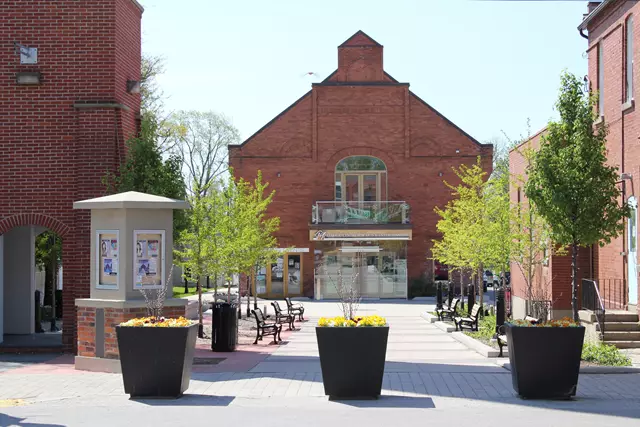 Historic Venues: 19 on the Park 1