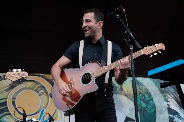 Photographers: 6 Art Care 1