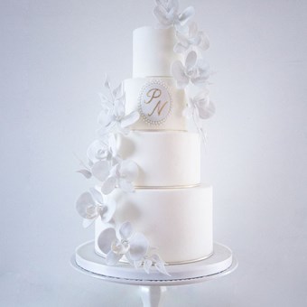 Wedding Cakes: A Cake Story 5