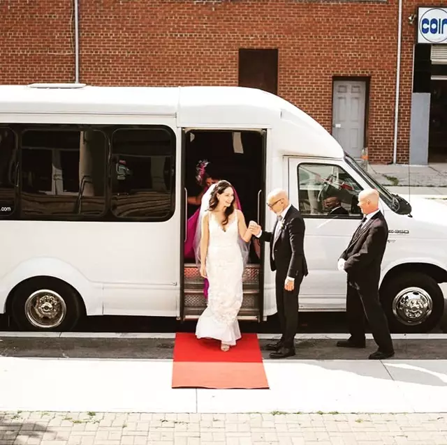 Limousines: A Celebrity Limousine 1