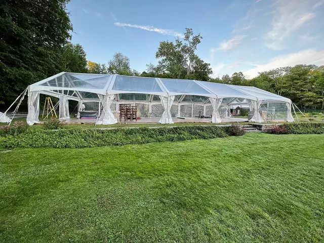 Tent Rentals: AER Tent & Event Rentals Inc 4
