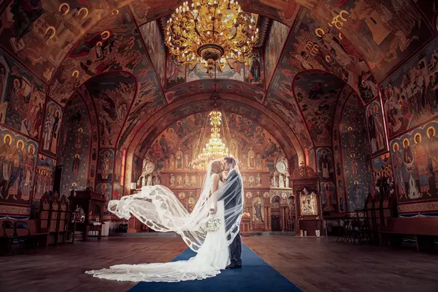 Photographers: AGI Studio 4
