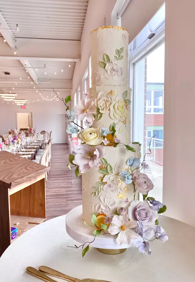 Wedding Cakes: A Little Sweeter Cake Design 1