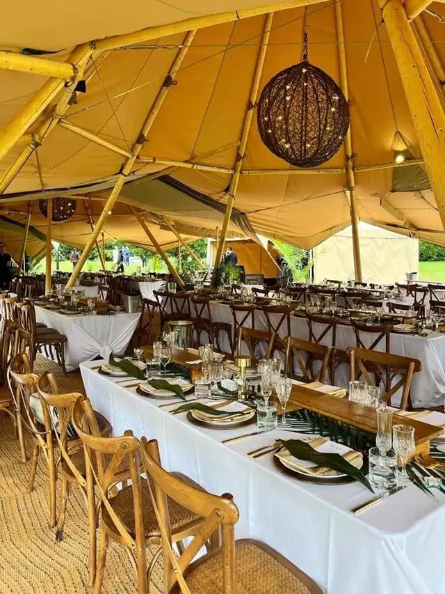 Full Service Caterers: Alo Catering 15