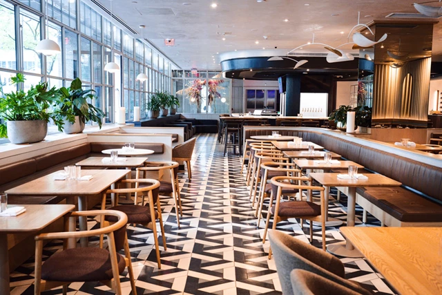 Alobar Downtown, Toronto