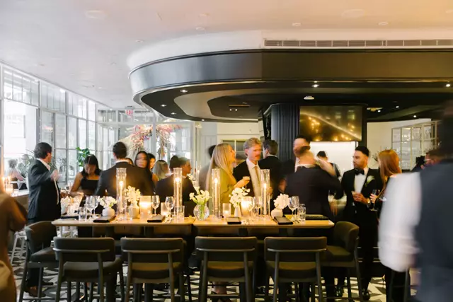 Restaurants: Alobar Downtown 2