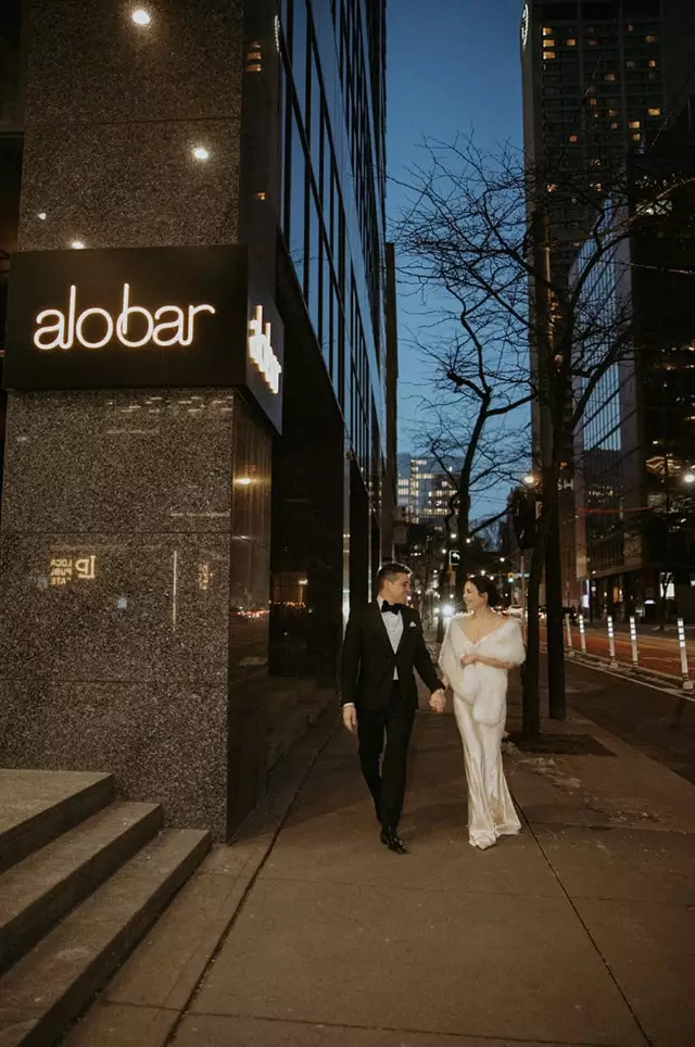 Restaurants: Alobar Downtown 5