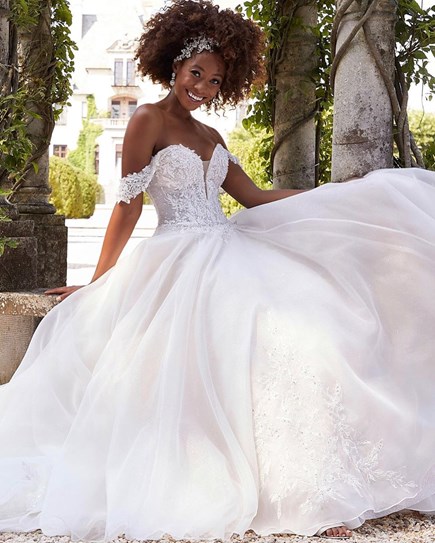 Image - Amanda-Lina's Sposa Bridal Boutique