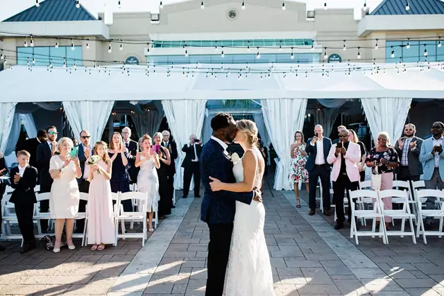 Photographers: Amanda Soriano Photography 4