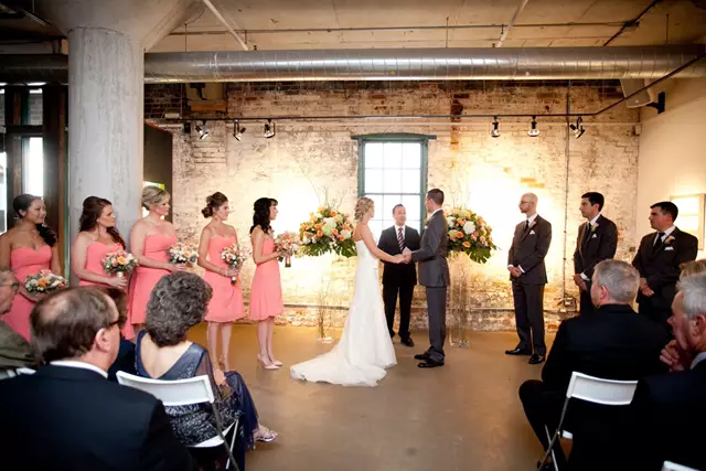 Galleries/Museums: Arta Gallery 14