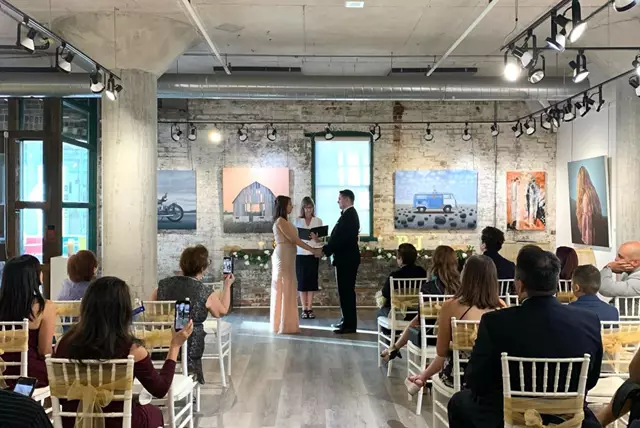 Galleries/Museums: Arta Gallery 11