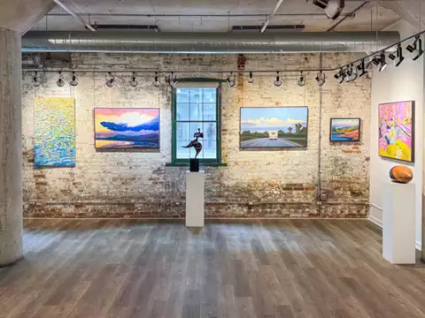 Arta Gallery